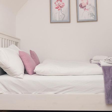 Milky Way Top Floor 2-Bedroom Apartment Air Condition Vienna Exterior photo